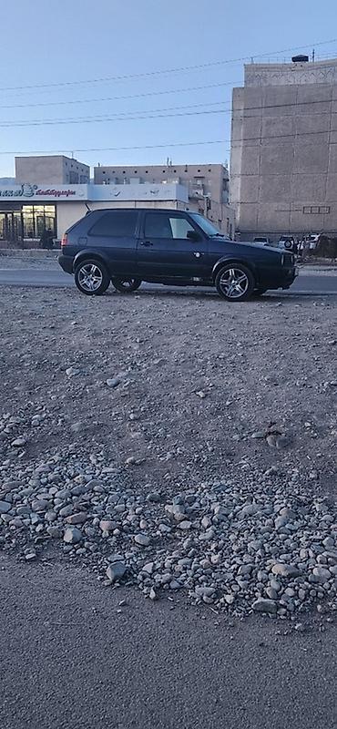 Volkswagen: Volkswagen Golf: 1989 г., 2 л, Механика, Бензин, Хэтчбэк — 3