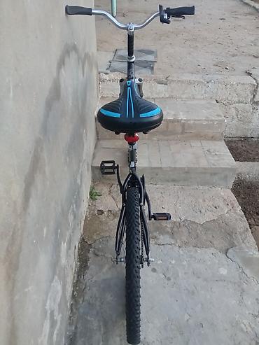 Городские велосипеды: Velosiped – şəhər və yüngül off-road sürüşlər üçün. Xüsusiyyətlər: - — 3