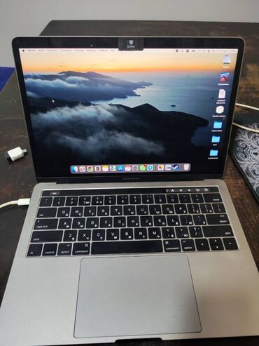 macbook pro touch bar: Ультрабук, Apple, 8 ГБ ОЗУ, Intel Core i5, 13.3 ", Б/у, Для несложных задач, память SSD
