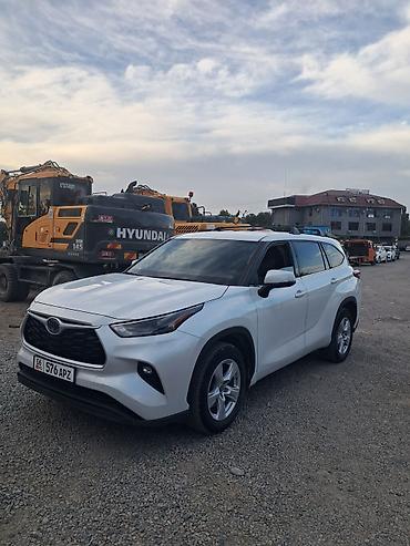 highlander 2017: Toyota Highlander: 2022 г., 2.5 л, Автомат, Гибрид, Внедорожник — 1