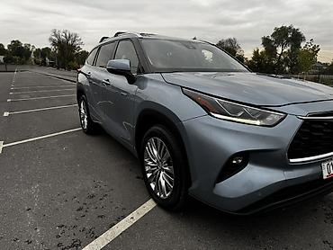 Toyota: Toyota Highlander: 2022 г., 2.5 л, Вариатор, Гибрид, Кроссовер — 3