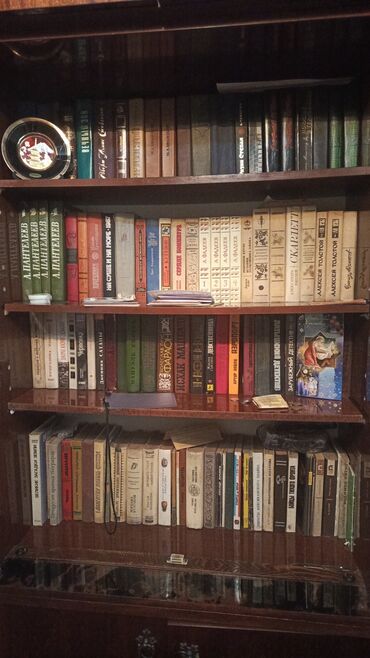 кавер бу: Продам книги много разные