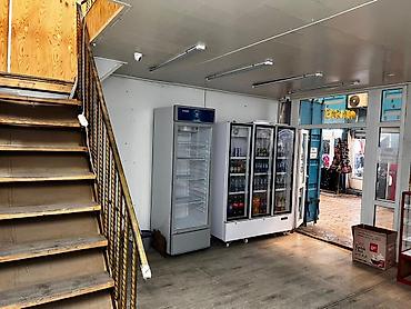 Продажа торговых контейнеров: Двухуровневый модульный павильон из морских контейнеров - Формат — 7