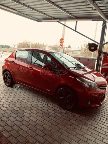 Toyota: Toyota Yaris: 1.2 l. | 2012 έ. Χάτσμπακ — 2