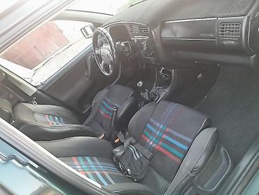 5: Volkswagen Golf: 1995 г., Хэтчбэк — 5