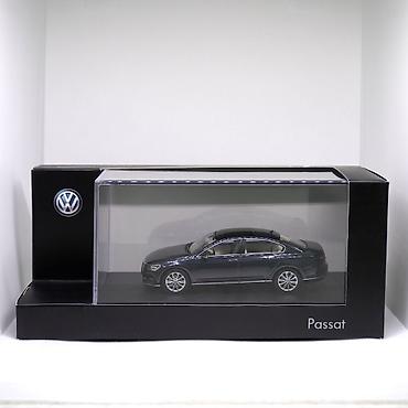 pokemon karti: Volkswagen Passat B8 modeli, dealer edition • İstehsalçı - Herpa • — 6