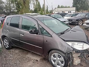 Mitsubishi: Mitsubishi Colt (5-дверный хэтчбек) - Кузов: компактный городской — 3