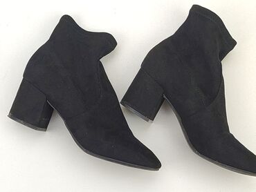 czarne spódniczka z falbankami: Ankle boots for women, 39, New Look, condition - Good