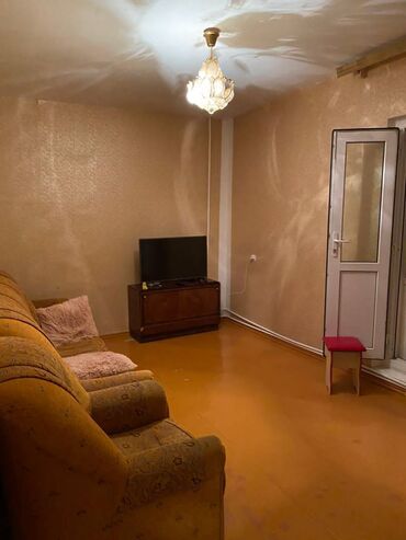 Köhnə tikili: Bakı, Bakıxanov qəs., 3 otaqlı, Köhnə tikili, 85 kv. m — 1