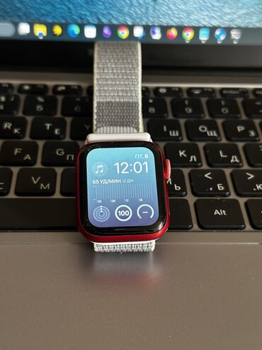 президентские часы: Apple Watch 6 40mm red Полностью рабочие, есть пару царапин на экране