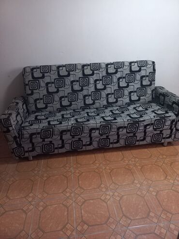 Raskladuşkalar: Divan