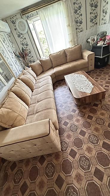 kunc divan ortukləri: Bej rəngli L formalı künc divanı - Yumşaq süet tipli parça örtük — 2