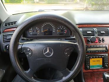 крыло ауди 100: Mercedes-Benz E-Class: 2000 г., 2.8 л, Автомат, Бензин, Седан — 4