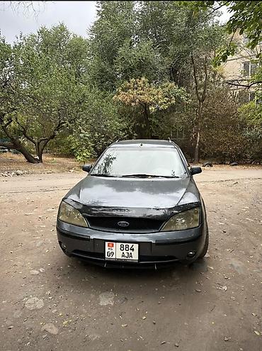 Ford Mondeo: 2004 г., 2.4 л, Механика, Бензин, Универсал