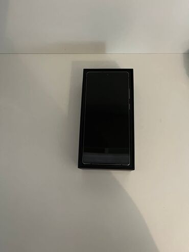 samsung qulaqliq: Samsung Galaxy Note 20, 256 GB, rəng - Boz, Sensor, Barmaq izi, Simsiz şarj