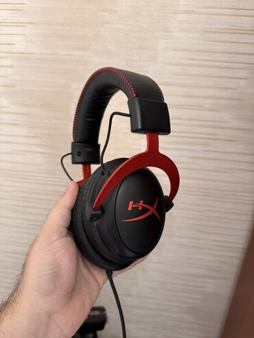 Qulaqcıqlar: İşlənmiş Simli Qulaqcıqlar, HyperX, rəng - Qara