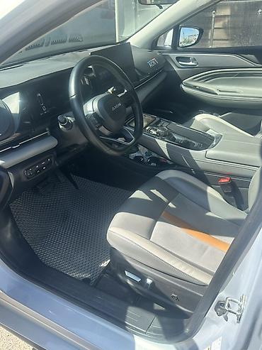 Другой электротранспорт: Электромобиль AION S Plus - Кузов: седан, серебристый цвет - Задние — 8