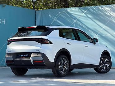 Changan: Changan Qiyuan Q05: 2026 г., Автомат, Электромобиль, Кроссовер — 3