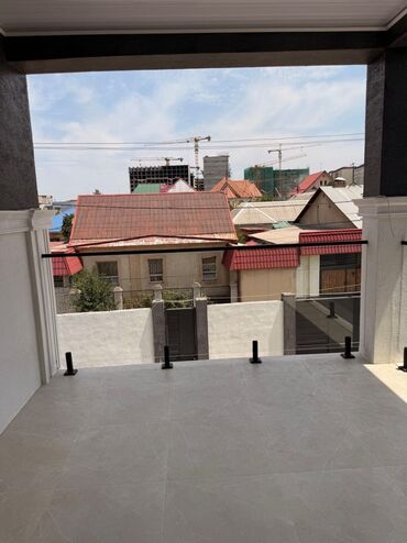 Продажа домов: Дом, 300 м², 6 комнат, Агентство недвижимости, Евроремонт — 15