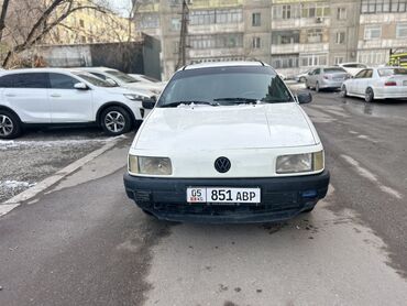 сиденья на пасат: Volkswagen Passat: 1991 г., 1.8 л, Механика, Бензин, Универсал