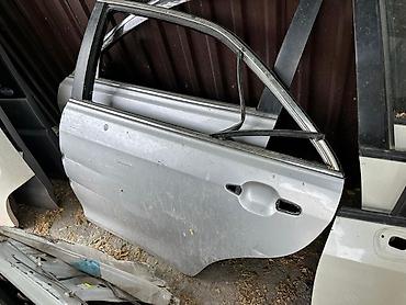 Двери и комплектующие: Продаю капот, двери на степ, стрим, эстима витс фит камри ниссан — 26