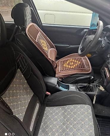 e star: Toyota Carina E: 1992 г., 2 л, Механика, Бензин, Седан — 4