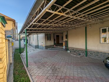 царское село бишкек: 250 м², 9 комнат, Свежий ремонт Без мебели