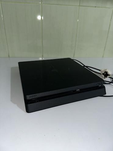 Sony PlayStation: PlayStation 4 Slim (черная) Комплектация: - консоль PS4 Slim - 2 — 3