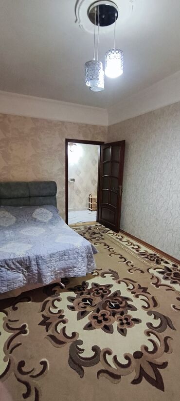 Uzunmüddətli kirayə mənzillər: XİRDALAN QƏNCLƏR SƏHƏRCİYİ. Riyat TİCERET mərkəziyle üzbəüz. 11 — 10