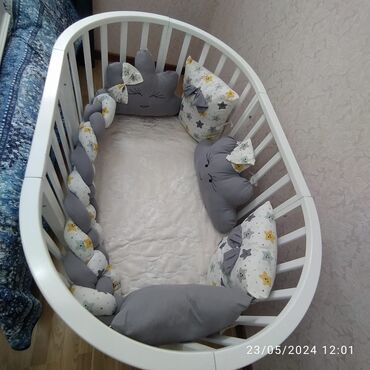 lalafo usaq mebeli: Oğlan üçün, İşlənmiş, Yumru, Beşik, Dəstsiz, Matras ilə, Yellənmə mexanizm ilə