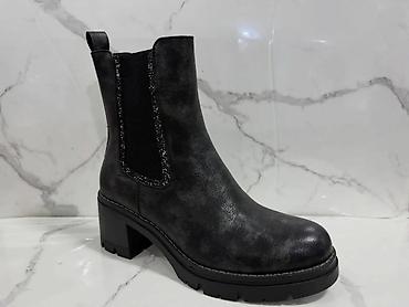 Gležnjače: Ženske zimske čizme – više modela - Topla crna čizma od brušene kože — 11