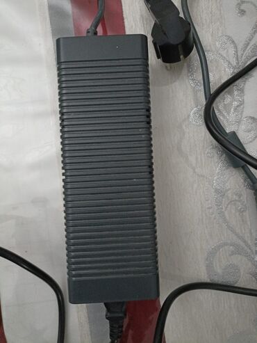 Xbox 360: Продаю Microsoft Xbox 360, в отличном состояние, включается с первого — 9