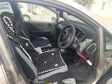 honda inside: Honda Fit: 2004 г., Хэтчбэк — 5