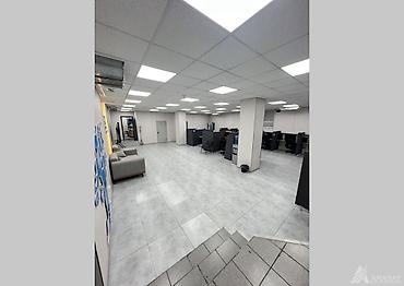 180: Аренда офисов, 180 м², 1 линия — 7