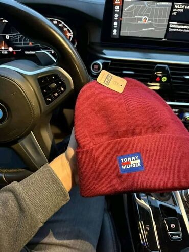 Kape: EA7 Emporio Armani zimske beanie kape - Model: klasična beanie kapa — 12