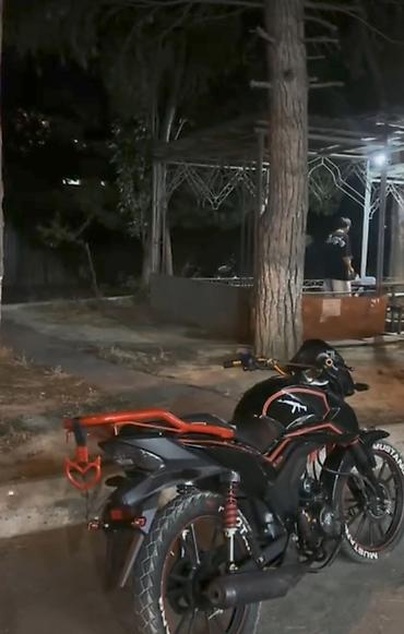 Motosikletlər: Motosiklet – şəhər və qısa məsafələr üçün praktik, idman üslublu — 4