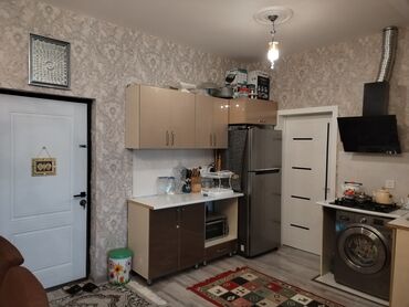 Qonaq otağı dəstləri: Masazır, Akim Abbasov küçəsində 3 mərtəbəli yeni tikili binanın 3-cü — 10