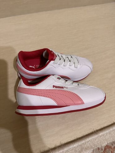 puma обувь женская: Оригинал Puma. Размер на 25-26 подойдет. Новые.1500сом . Доставка по