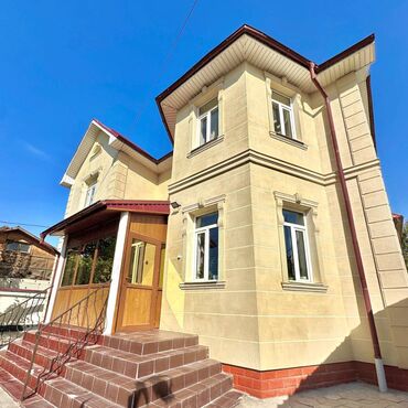 дом под бизнес бишкек: 350 м², 7 комнат, Кондиционер, Подвал, погреб, Забор, огорожен