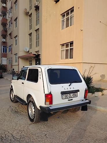 niva disqləri: VAZ (LADA) 4x4 Niva: 1.7 l | 2015 il 102000 km Ofrouder/SUV — 9