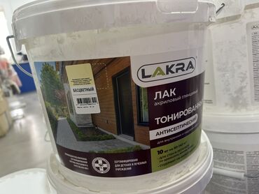 освежитель для дома: Акриловый лак Lakra предназначен для внутренних и наружных работ