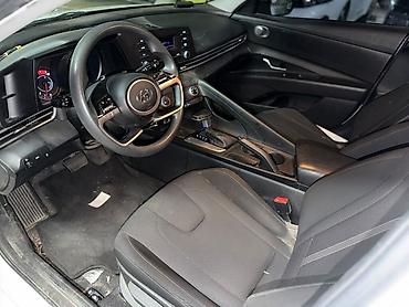 solaris accent: Hyundai Avante: 2021 г., Седан — 8