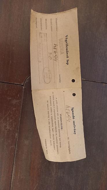 Digər mebel: 1960ci ilin paltar tikən maşını.Budapeştdə istehsal olunub.Təmiz — 6