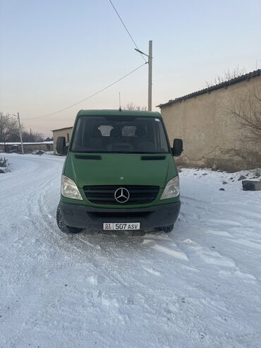 срочно продаю или меняю: Mercedes-Benz : 2008 г., 2.5 л, Механика, Дизель, Фургон