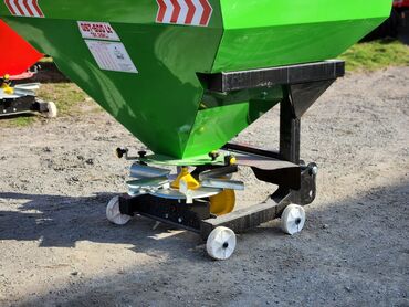 Gübrə səpənlər: Gübrəsəpən 400.500.600.800.1000 Lt tək disk və ikidiskli modelləri — 2