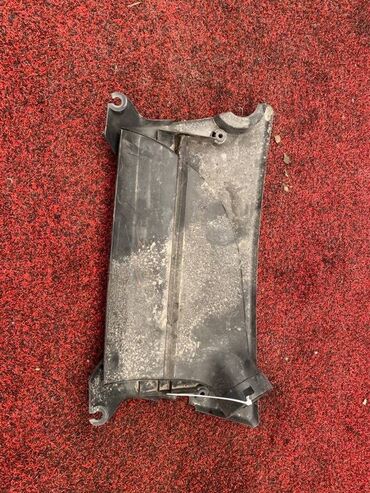 зеркало е34: Пластик подкапотный BMW X5 E53 M57D30 2004 (б/у)
