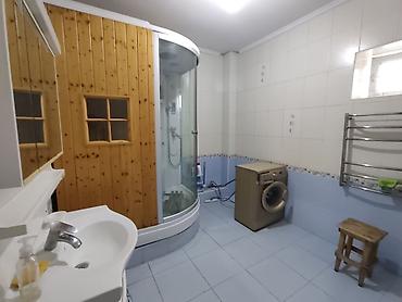 Продажа отелей и хостелов: Продается дом из 3 этажей (1 из них цокольный) для любого бизнеса — 61