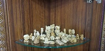 Netsuke üslubunda miniatür heykəlciklər toplusu 108 ədəd - Üslub və