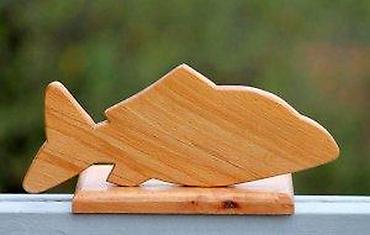 Značke, ordenje i medalje: RIBA, drveni trofej. Drveni trofej u obliku ribe sa takmičenja na Tisi — 10