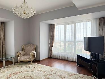 centr park: 3 комнаты, Бишкек Парк ТРЦ, Душевая кабина, Постельное белье, Кондиционер — 4